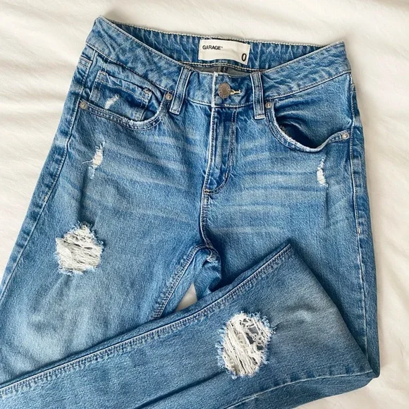 Garage Girlfriend Jeans - Picture 2 of 7